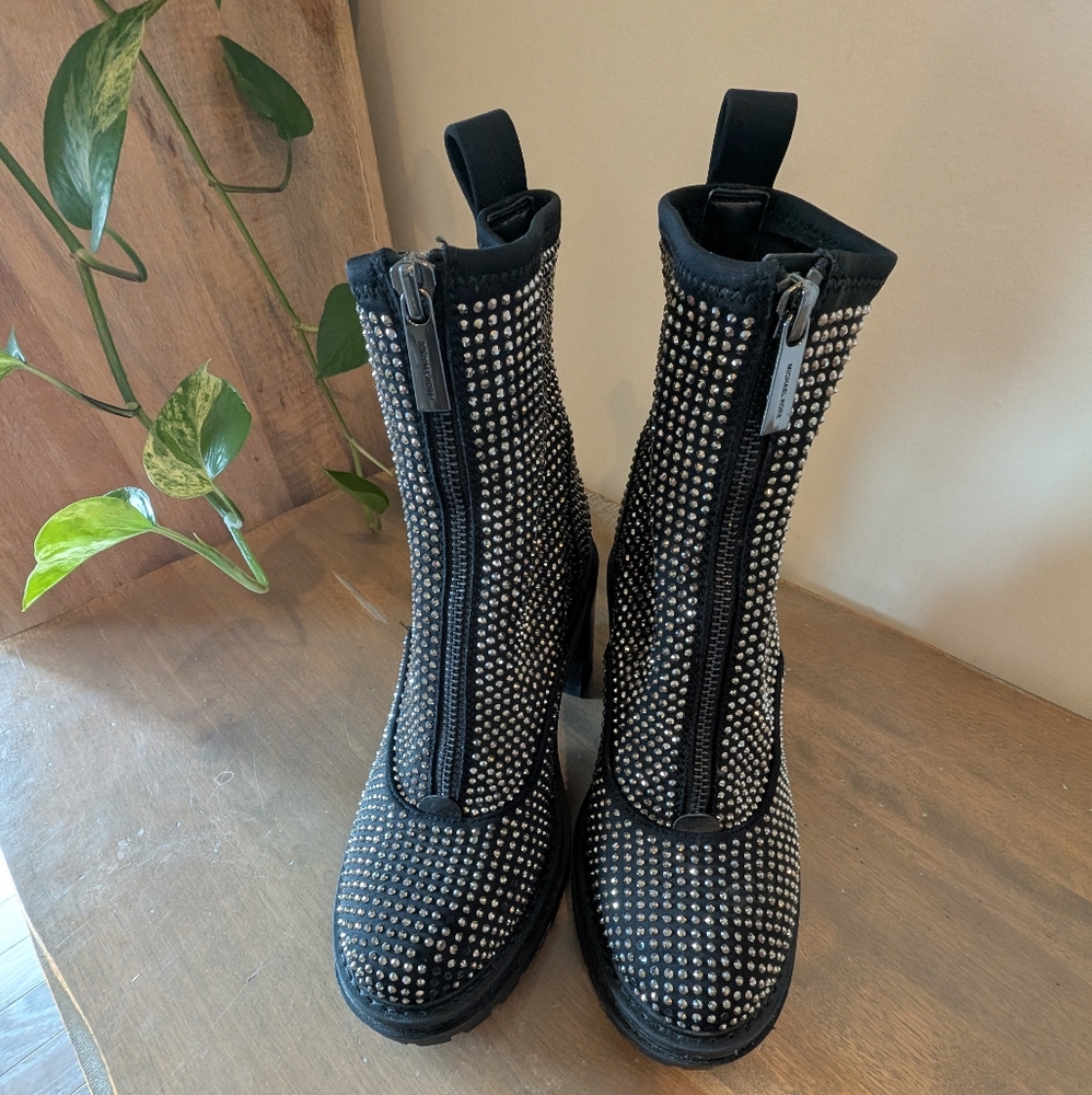 MICHAEL Michael Kors Black Ankle Boots with Glitter Finish